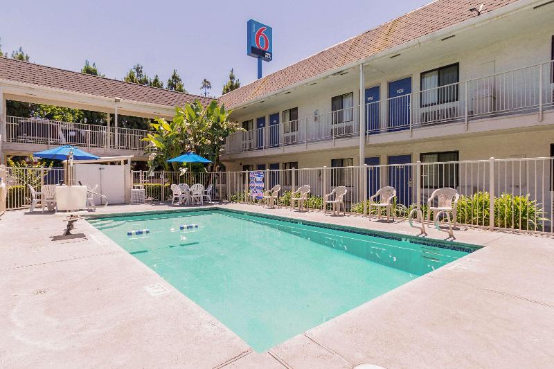 Motel 6 Merced, CA - North image