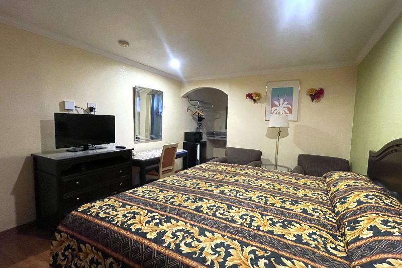 Sun Star Inn Los Banos image