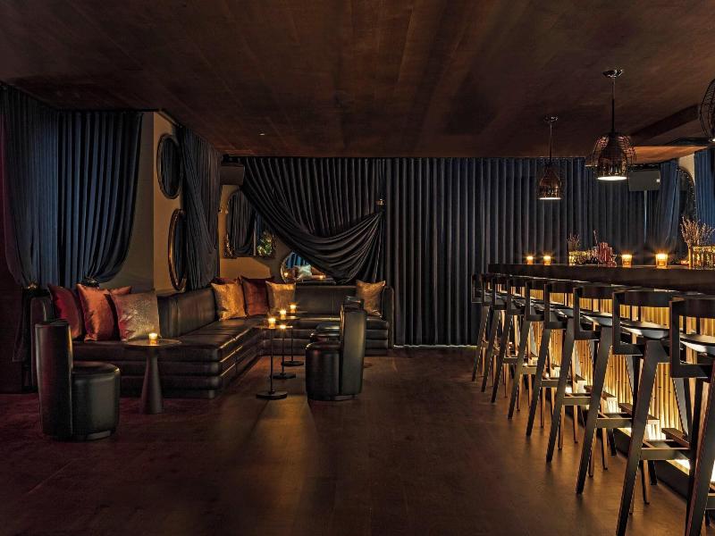 Moxy Nyc East Village image