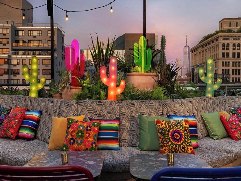 Moxy Nyc East Village image
