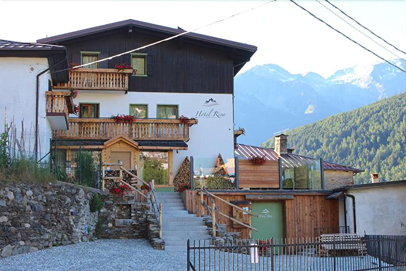 Hotel Riva Sport & Wellness image
