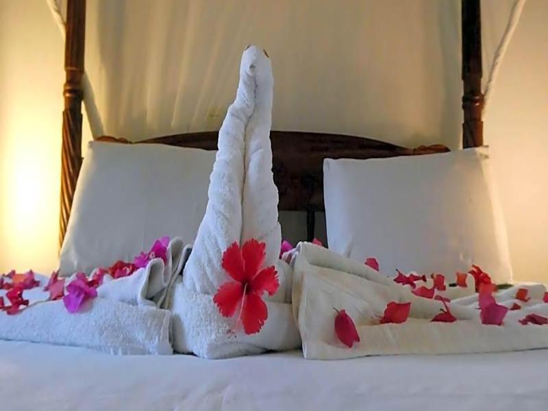 Lily Palm Resort image