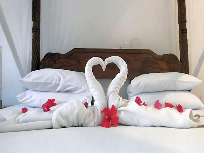 Lily Palm Resort image