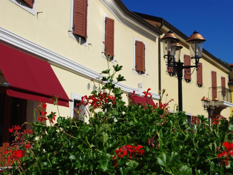 Dependance Center Hotel image