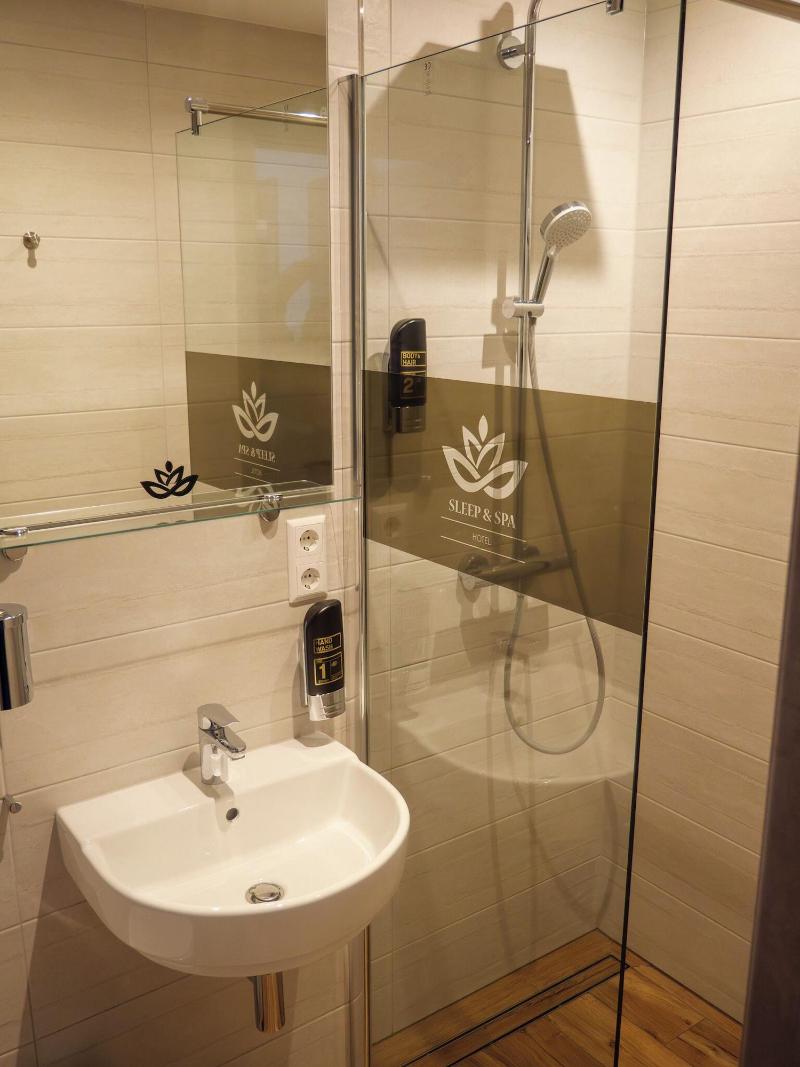 Sleep & Spa image