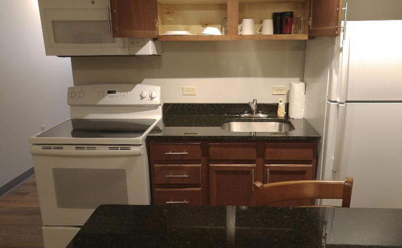 Affordable Suites Of America Portage image