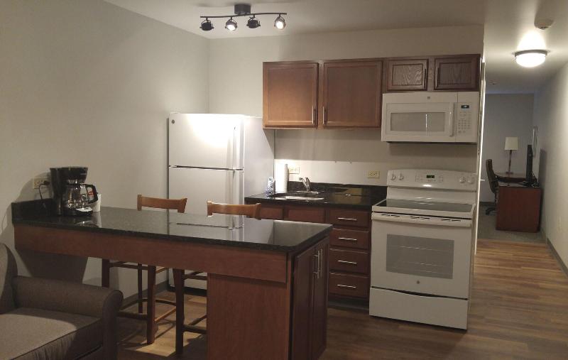 Affordable Suites Of America Portage image