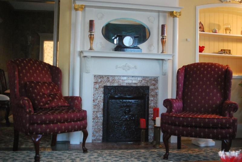The Commodore Bed And Breakfast
