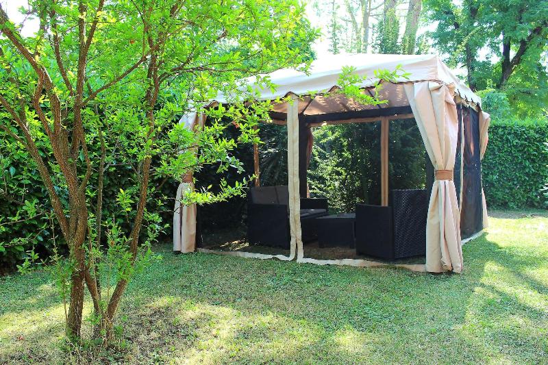 Villa Fenix image