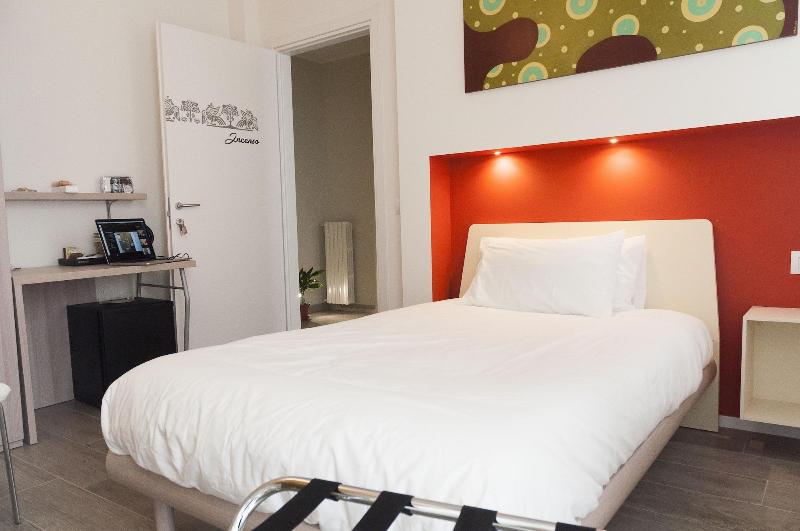 Villa Fenix image