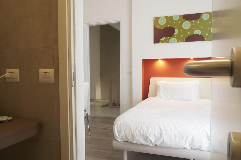 Villa Fenix image