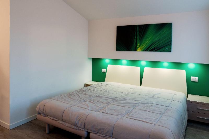 Villa Fenix image