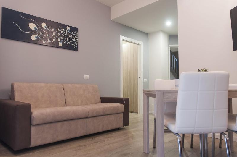 Villa Fenix image