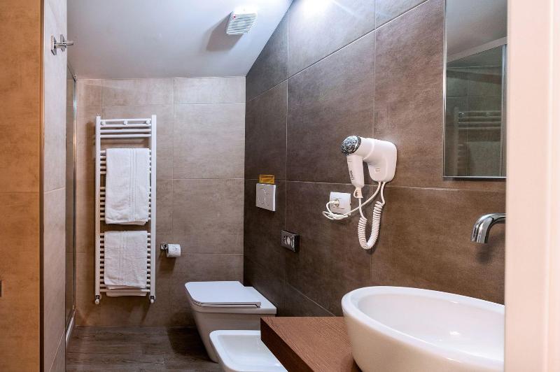 Villa Fenix image