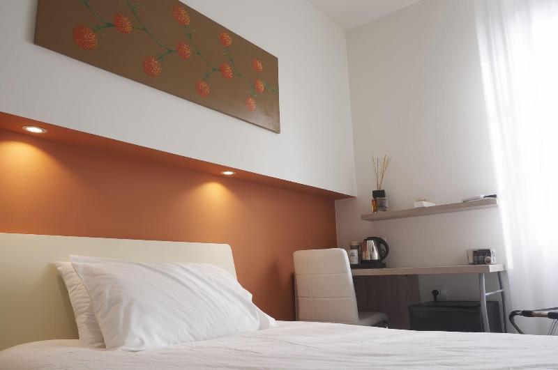 Villa Fenix image