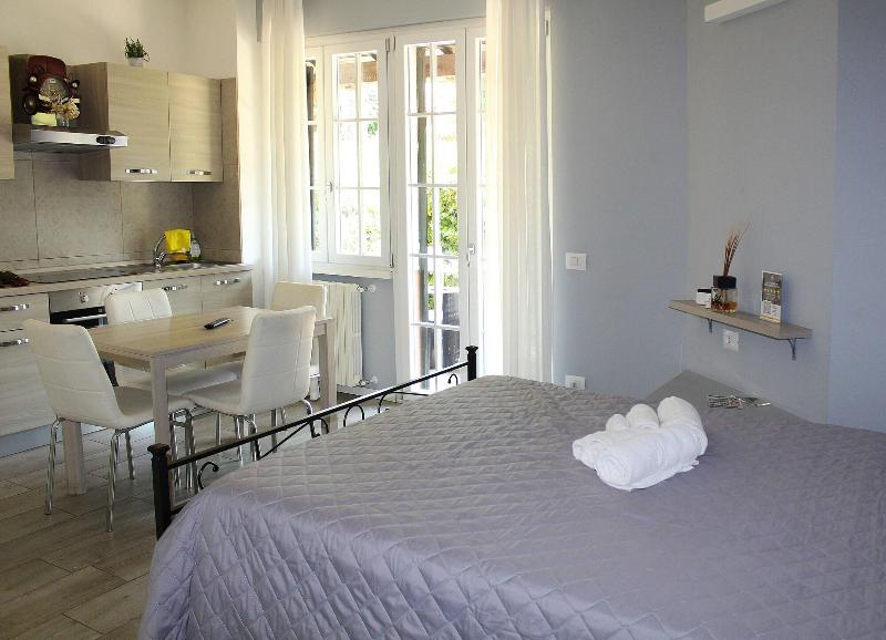 Villa Fenix image