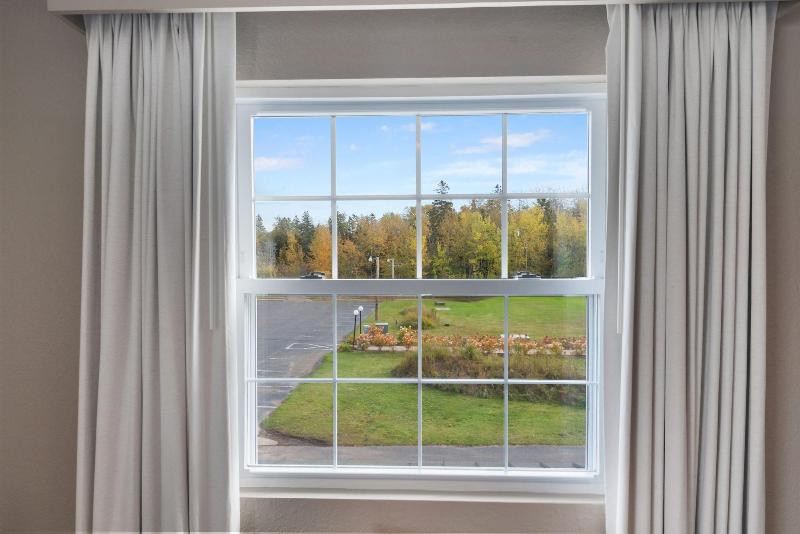Clearwater Lakeshore Motel image