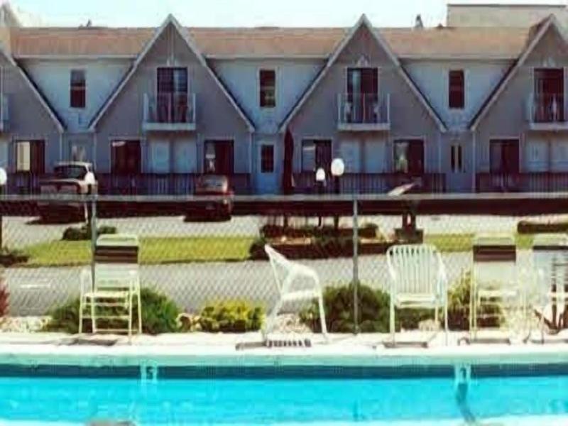 Bridge View Motel & Condo's — general view