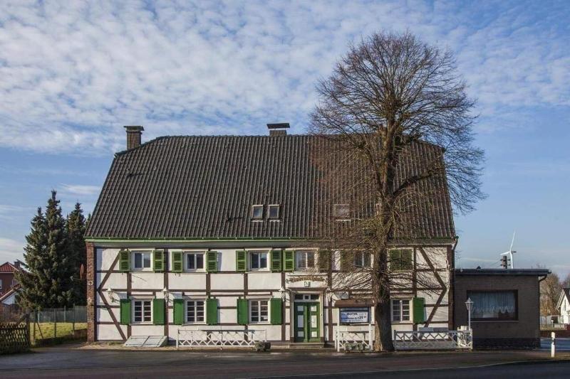 Lindenschänke Hotel garni image