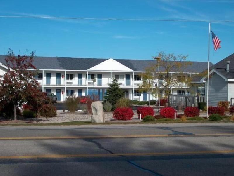 Sunrise Beach Motel
