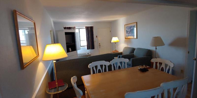 Sunrise Beach Motel — photo 36