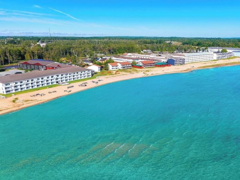 Bridge Vista Beach - Hotel & Convention Center image