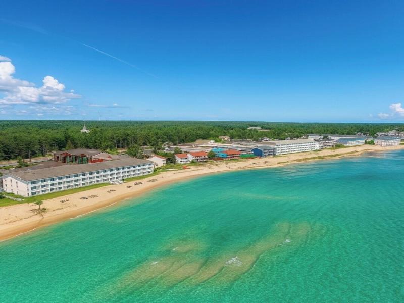 Bridge Vista Beach - Hotel & Convention Center image
