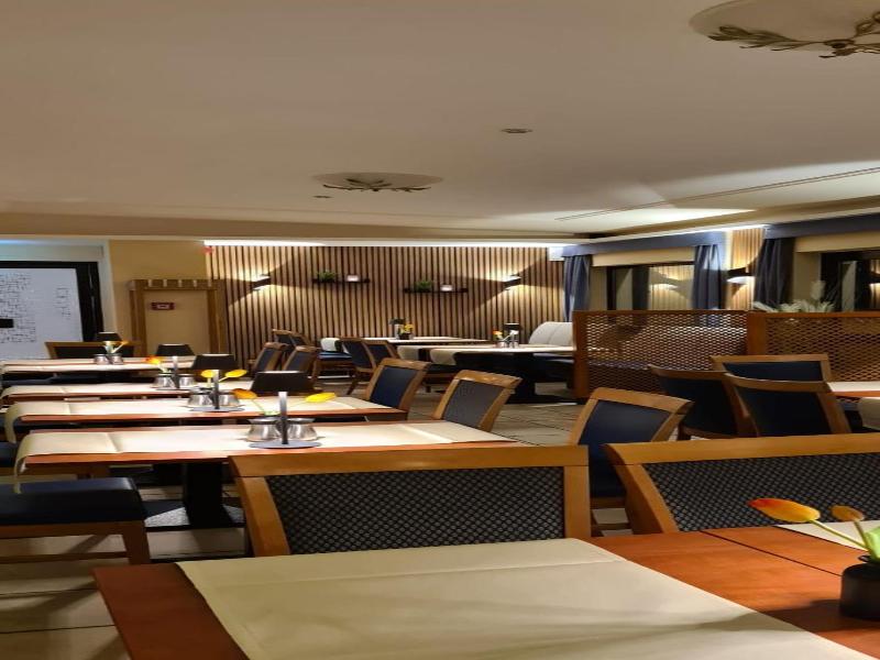 KomfortHotel Großbeeren image