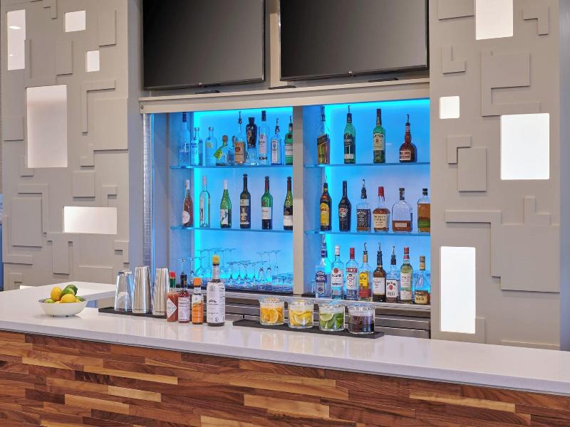 Courtyard By Marriott Petoskey At Victories Square image