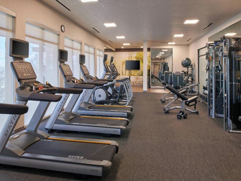 Courtyard By Marriott Petoskey At Victories Square image