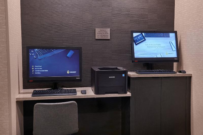 Courtyard By Marriott Petoskey At Victories Square image