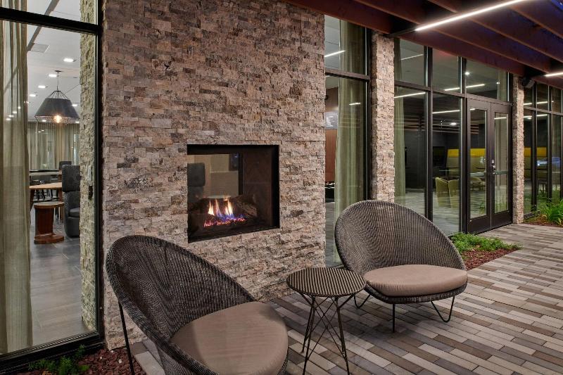 Courtyard By Marriott Petoskey At Victories Square image