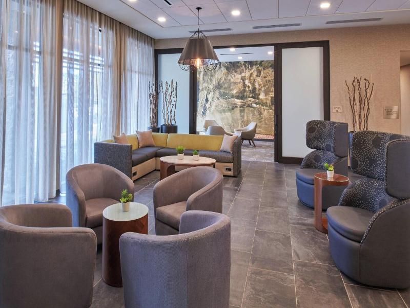 Courtyard By Marriott Petoskey At Victories Square image