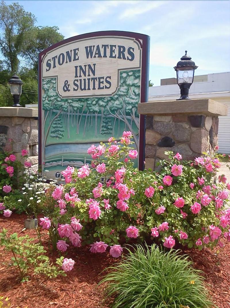 Stone Waters Inn — photo 39