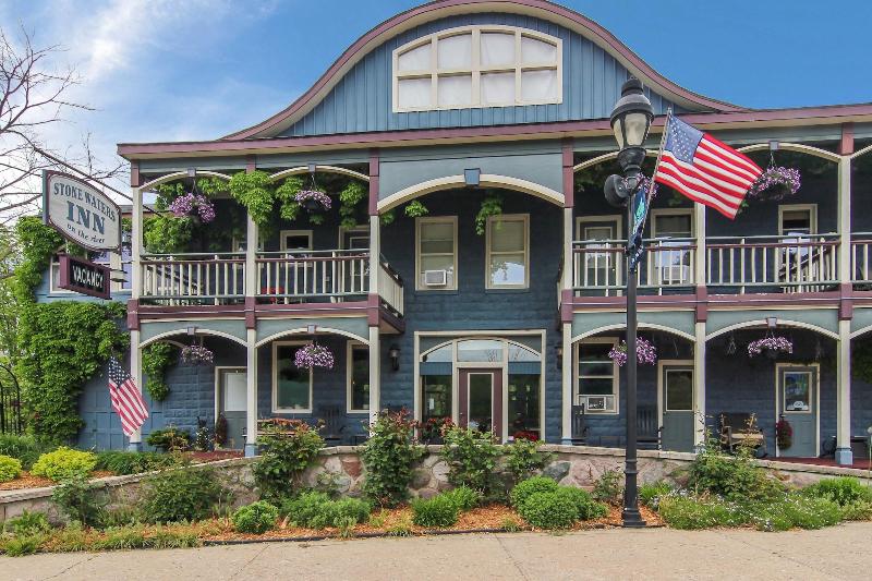 Stone Waters Inn — photo 48