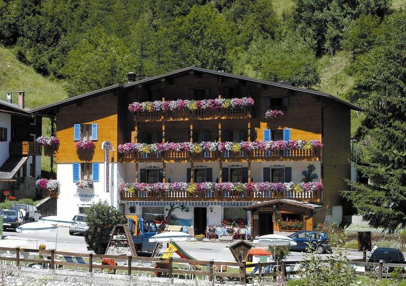 Albergo Genzianella image