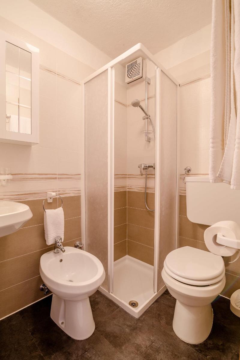 Albergo Genzianella image
