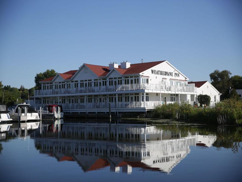 The Weathervane Inn image