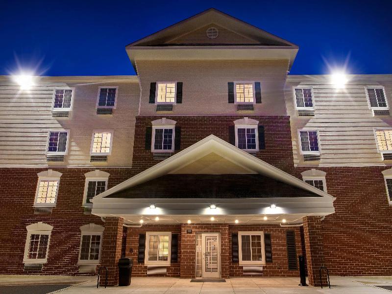 WoodSpring Suites Frederick I-70 image