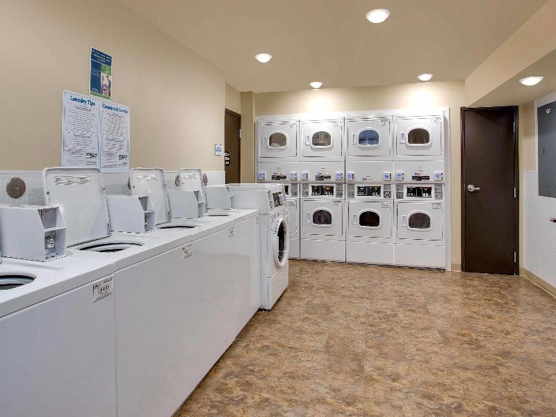 WoodSpring Suites Frederick I-70 image
