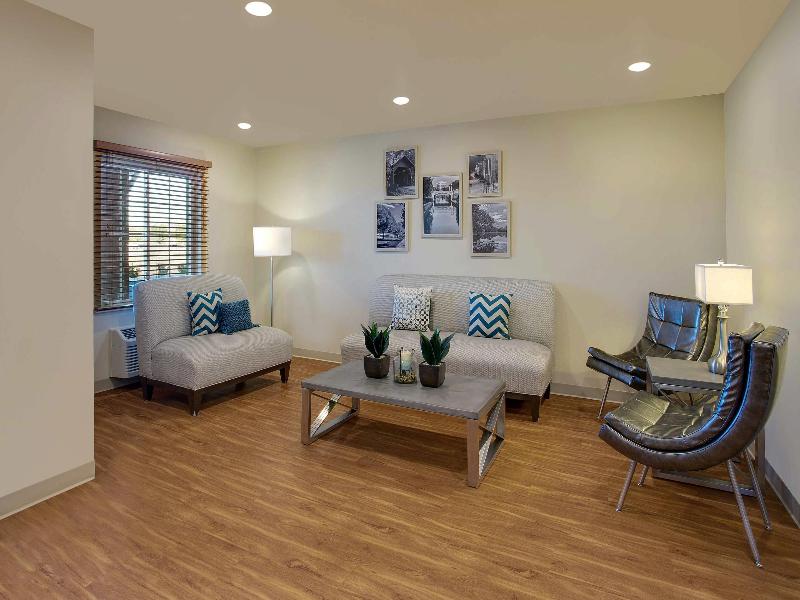 WoodSpring Suites Frederick I-70 image