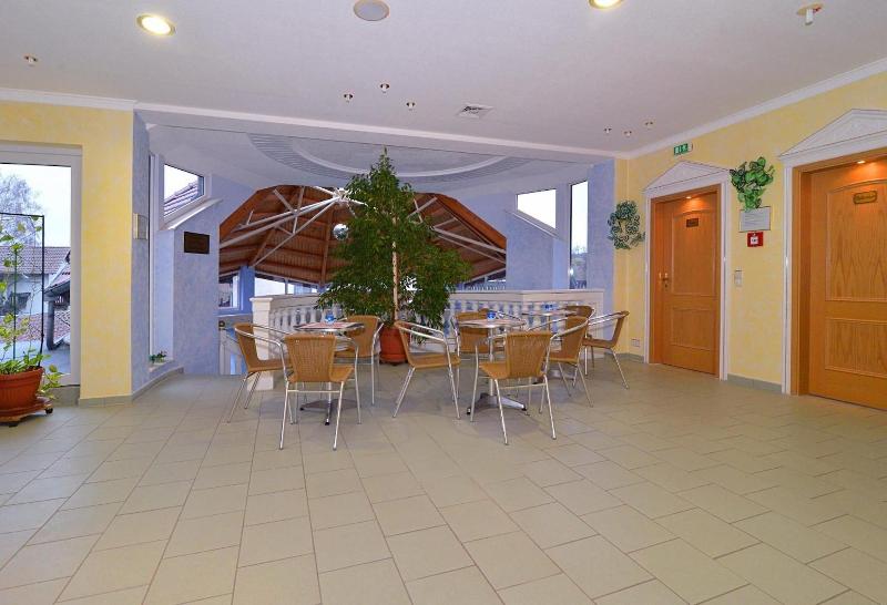 Landgasthof & Hotel Waldow image
