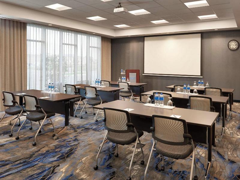 Fairfield Inn & Suites by Marriott Orillia image