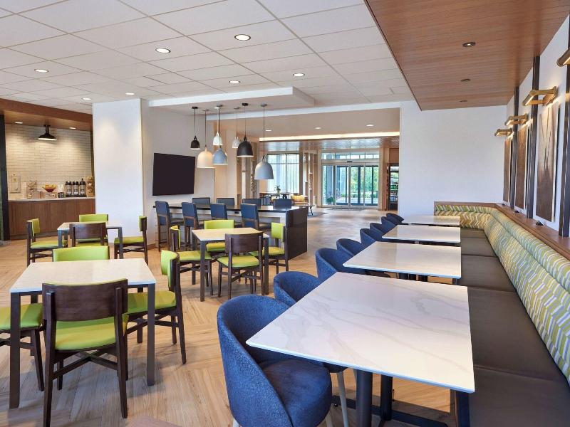 Fairfield Inn & Suites by Marriott Orillia image