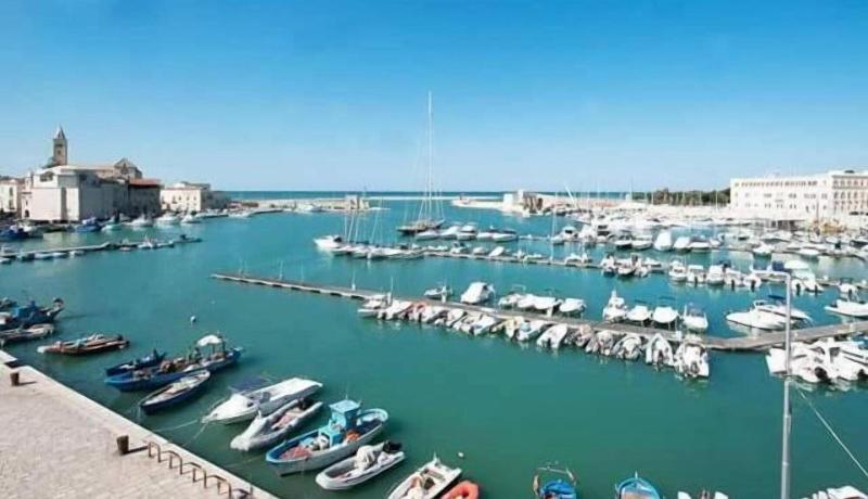 Suite Home Trani image