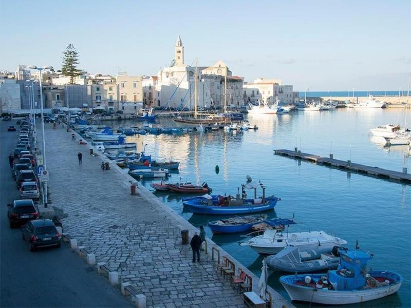 Suite Home Trani image