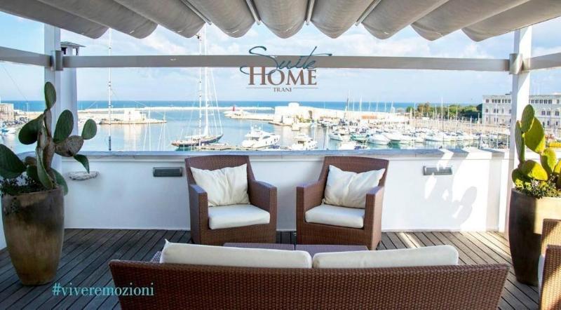 Suite Home Trani image