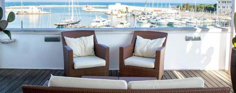 Suite Home Trani image