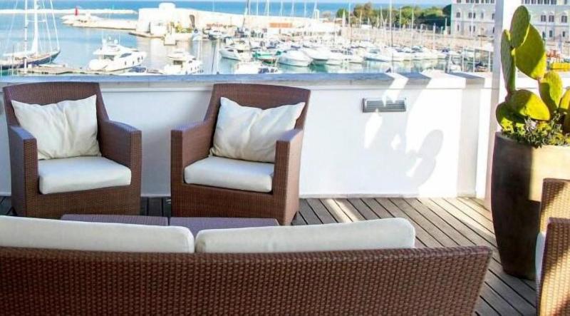 Suite Home Trani image