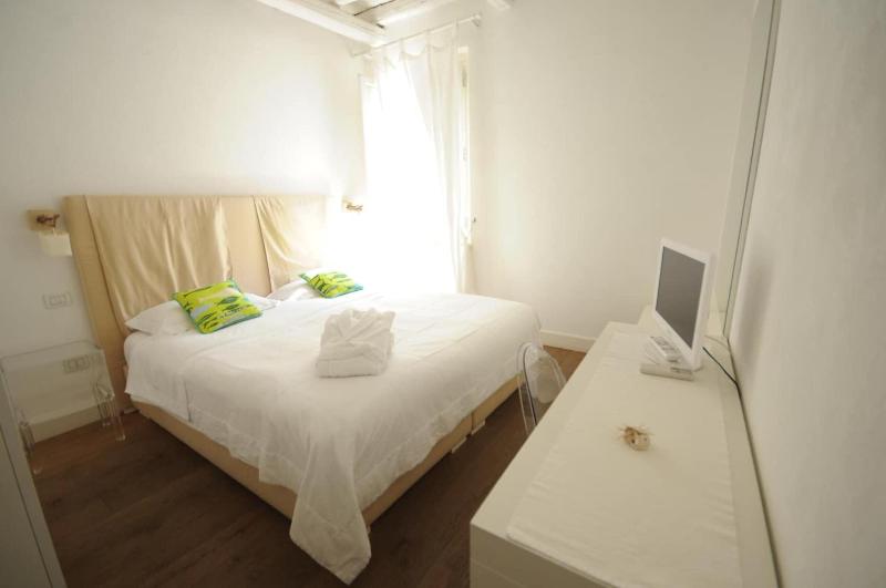 Suite Home Trani image
